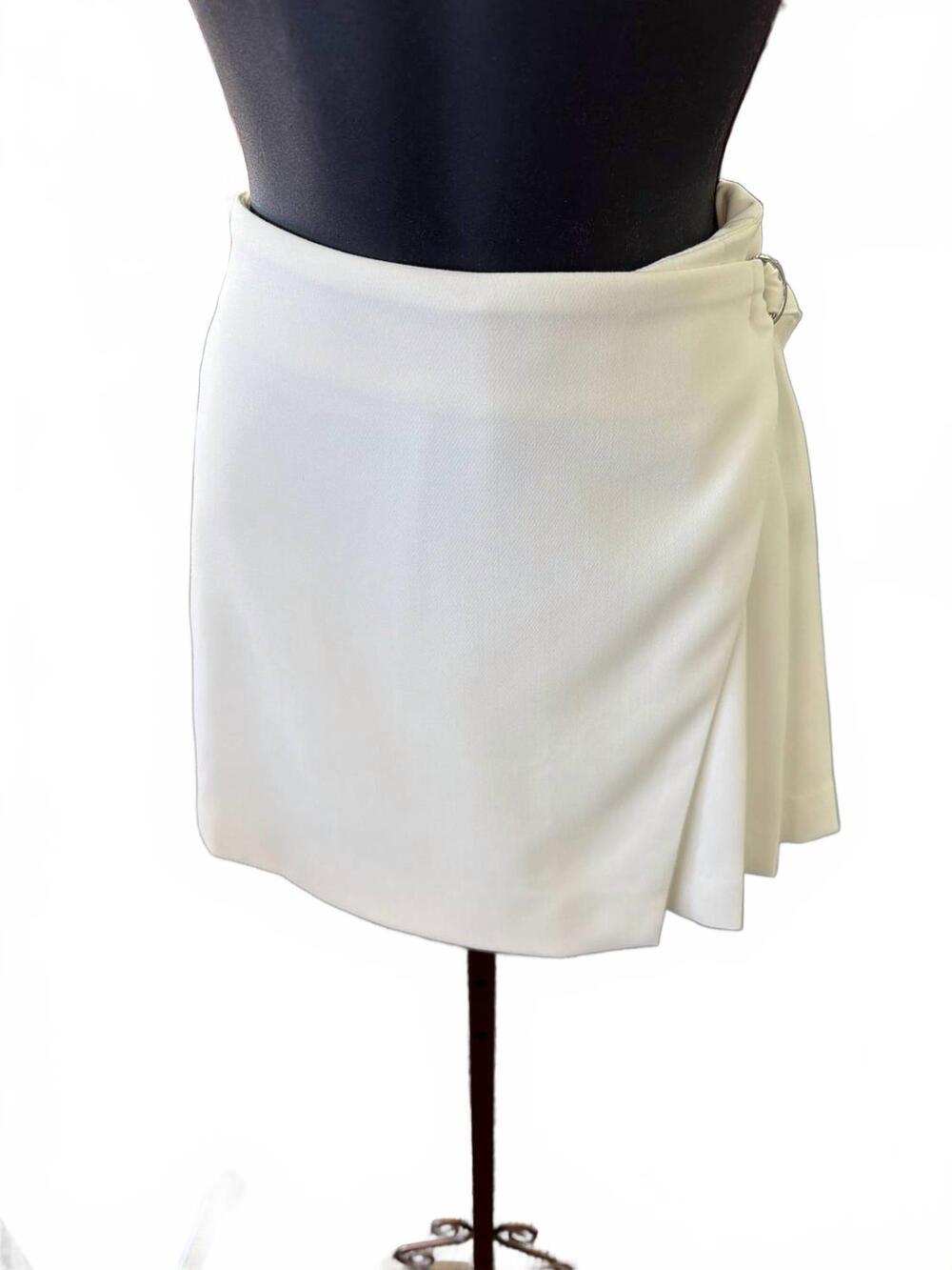 NEW APRICOT women's elowen wrap skort in ivory